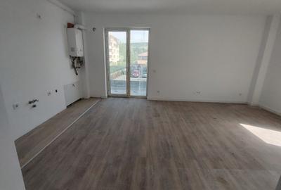 Apartament cu 2 camere semidecomandat în Florești
