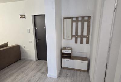 Apartament cu 3 camere semidecomandat, mobilat în Florești - 4