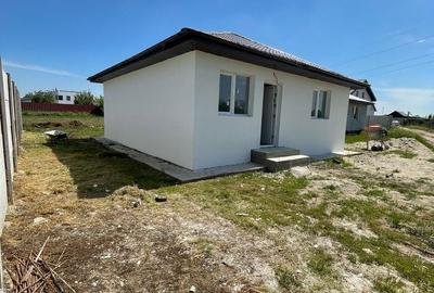 Casă cu 3 camere cu Teren 280 Mp în Central - 8