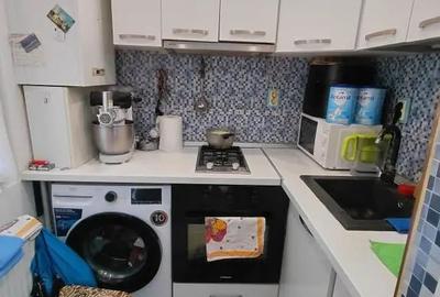 Apartament cu 2 camere semidecomandat în Micro 40