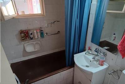 Garsonieră decomandată, mobilată în Central - 5