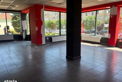 Spațiu comercial, de 115 mp, în Central