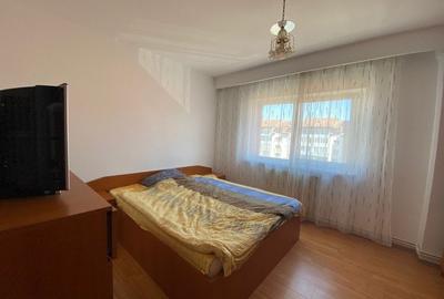 Apartament cu 3 camere în Turnișor