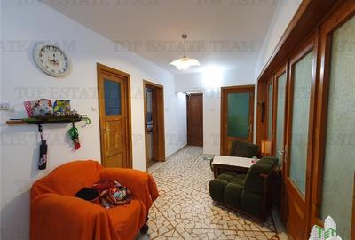 Apartament cu 4 camere decomandat, mobilat în Ultracentral - 13