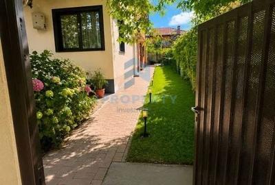 Apartament cu 2 camere semidecomandat în Aviatorilor