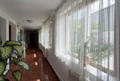 Casă individuală cu 6 camere cu Canalizare în Palas - 13