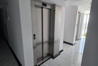 Apartament cu 2 camere decomandat în Far - 11