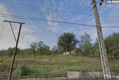 Teren de 1180 mp, în Aluniș - 5