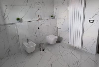 Casă cu 5 camere cu Teren 467 Mp în Central