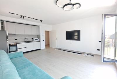 Apartament cu 3 camere decomandat, mobilat în Tractorul