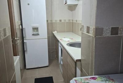 Garsonieră semidecomandată în Micro 3 - 3