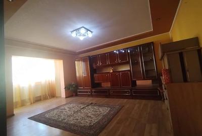 Apartament cu 3 camere decomandat în Dâmbovița - 8