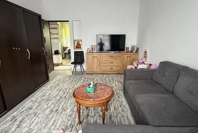 Apartament cu 2 camere decomandat în Drumul Carului