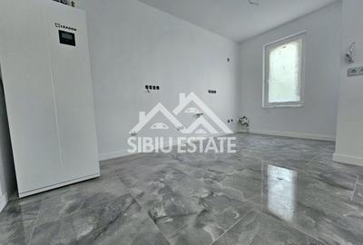 Casă individuală cu 5 camere cu Canalizare în Cristian - 3