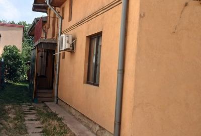 Casă cu Teren 270 Mp în Rahova - 3