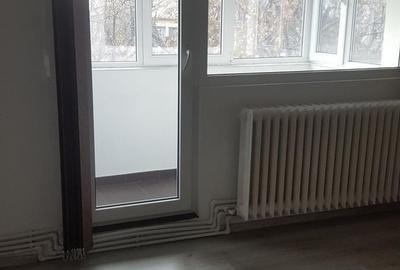 Apartament cu 2 camere în Podu Roș