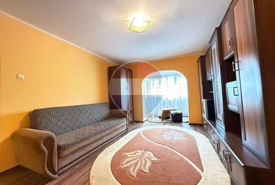 Apartament cu 2 camere semidecomandat, mobilat în Nord-Est