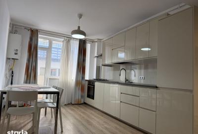 Apartament cu 2 camere, mobilat în Central