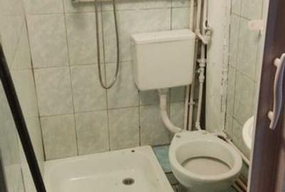 Garsonieră în Titan
