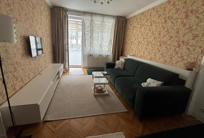Apartament cu 3 camere decomandat în Tineretului - 13