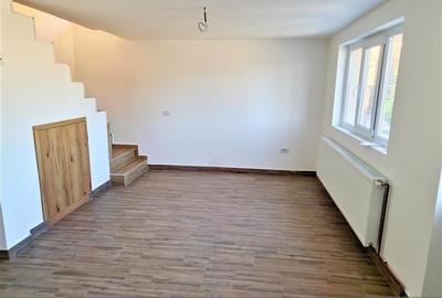 Casă individuală cu 5 camere cu Teren 484 Mp în 1 Mai - 7