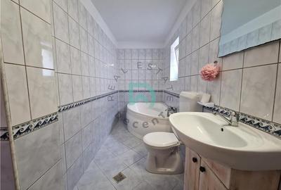 Casă individuală cu 4 camere cu Teren 240 Mp în Noua - 6