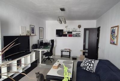 Apartament cu 3 camere decomandat în Ultracentral