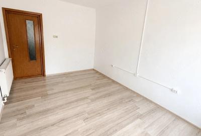 Spațiu comercial, de 28 mp, în Marghiloman - 3