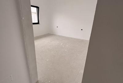 Casă cu 4 camere în Șendreni - 16