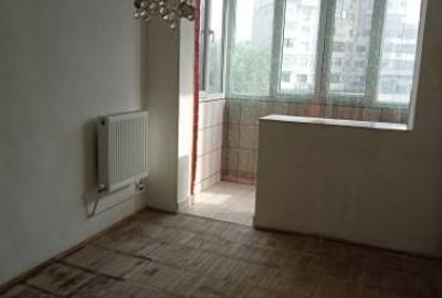 Apartament cu 3 camere decomandat în Casa de Cultură - 3