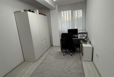 Apartament cu 3 camere decomandat în Exterior Vest - 6