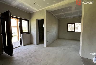 Duplex cu 4 camere cu Teren 450 Mp în Dragșina - 9