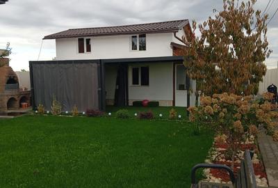 Casă cu 3 camere cu Teren 600 Mp în Dragomirești-Vale