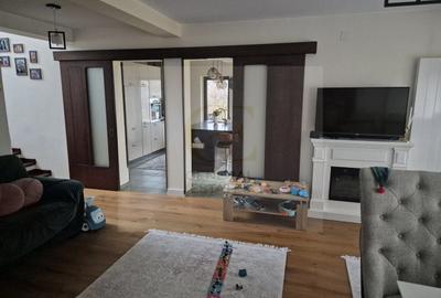 Casă individuală cu 6 camere cu Teren 1000 Mp în Sânpetru - 5