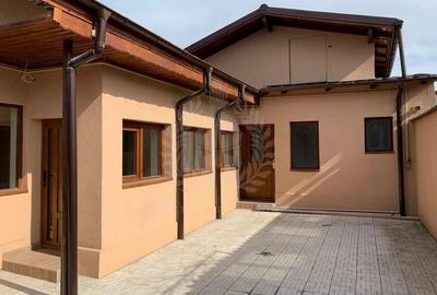 Casă individuală cu 3 camere cu Canalizare în Central - 5