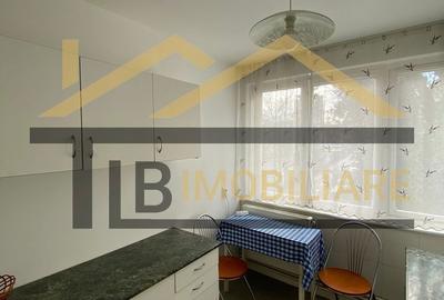 Apartament cu 3 camere semidecomandat în Central - 8