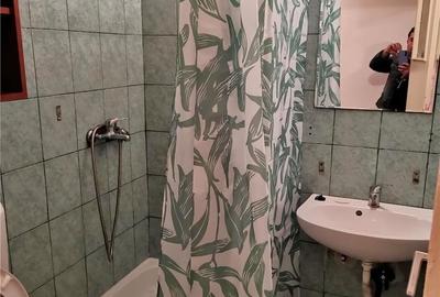 Garsonieră decomandată în Berceni