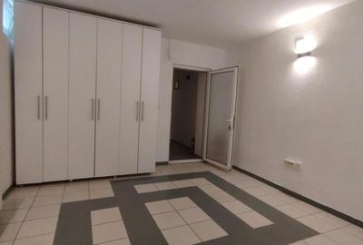 Casă cu 9 camere cu Teren 150 Mp în Pache Protopopescu - 16