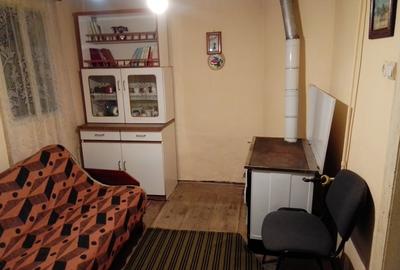 Casă cu 3 camere cu Teren 511 Mp în Bocșa
