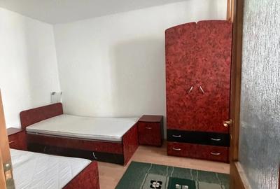 Apartament cu 2 camere semidecomandat în Girocului