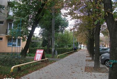 Apartament cu 3 camere decomandat în Ultracentral