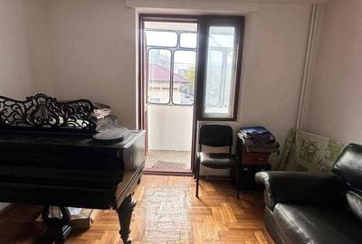 Apartament cu 3 camere în Ultracentral