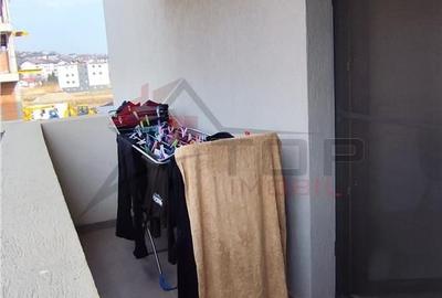 Apartament cu 2 camere decomandat în Bârnova