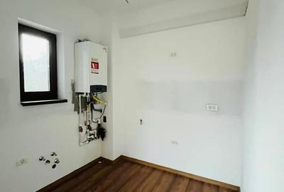 Apartament cu 4 camere decomandat în Central - 8