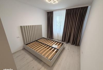 Apartament cu 3 camere decomandat în Tractorul - 2