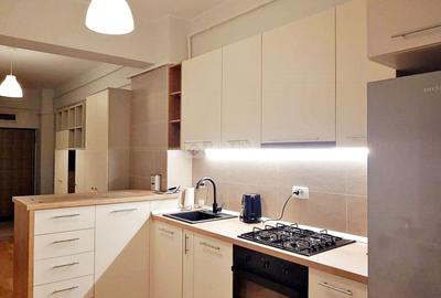 Apartament cu 2 camere semidecomandat, mobilat în Central - 2