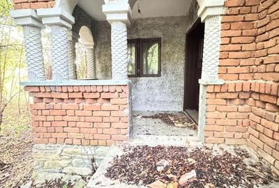 Casă cu 3 camere decomandat cu Teren 1200 Mp în Boteni