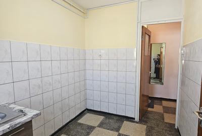 Apartament cu 2 camere semidecomandat în Hipodrom 1 - 9