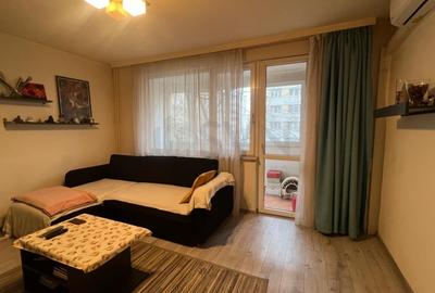 Apartament cu 3 camere semidecomandat, mobilat în Colentina - 2