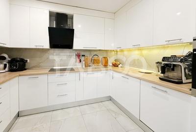 Apartament cu 3 camere semidecomandat, mobilat în Iris - 2